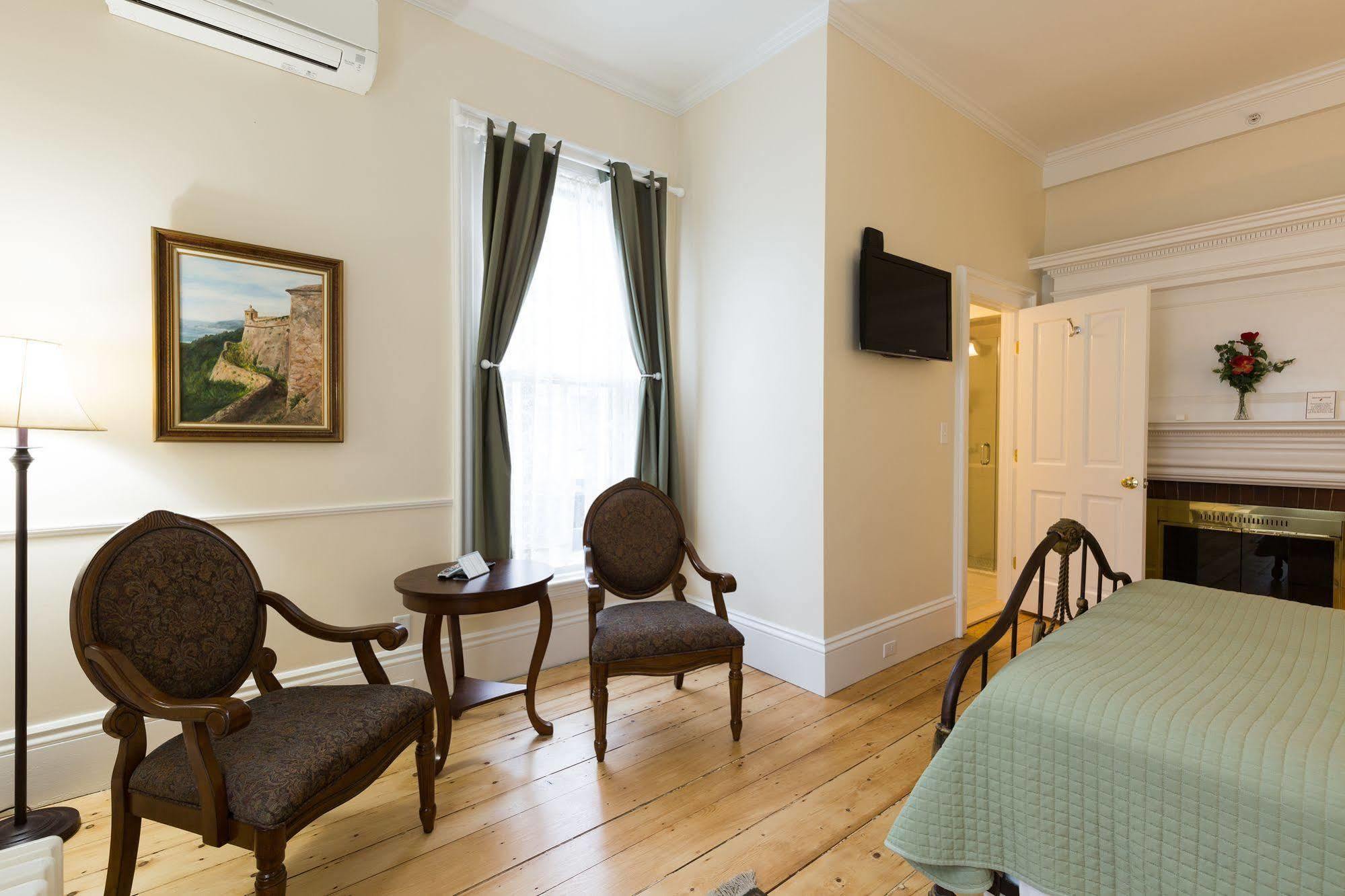 The Salem Inn Eksteriør bilde